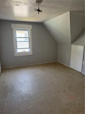 $1,700 | 760 Maple Street, Rochester, NY 14611