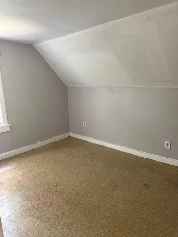 $1,700 | 760 Maple Street, Rochester, NY 14611