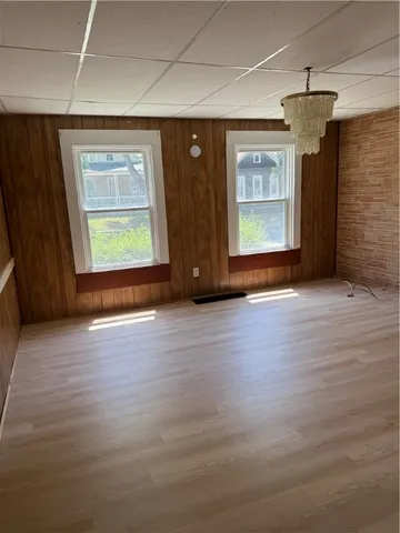 $1,700 | 760 Maple Street, Rochester, NY 14611