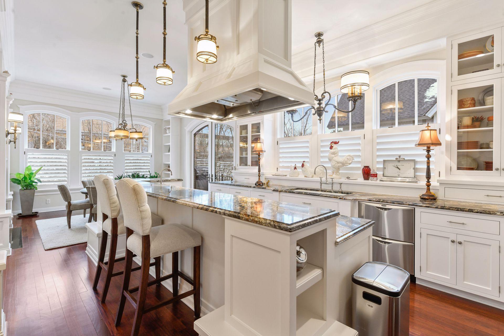 544 Rice Street East Wayzata, MN 55391 - Photo 14 of 38