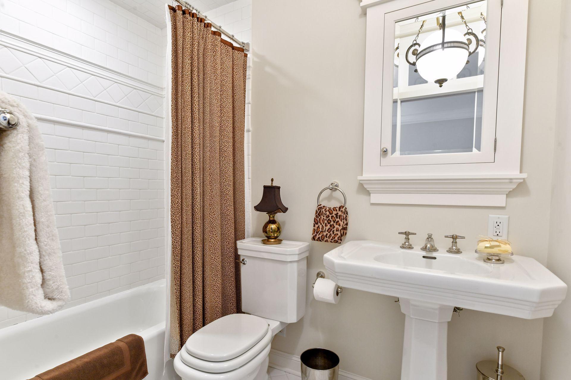 544 Rice Street East Wayzata, MN 55391 - Photo 27 of 38