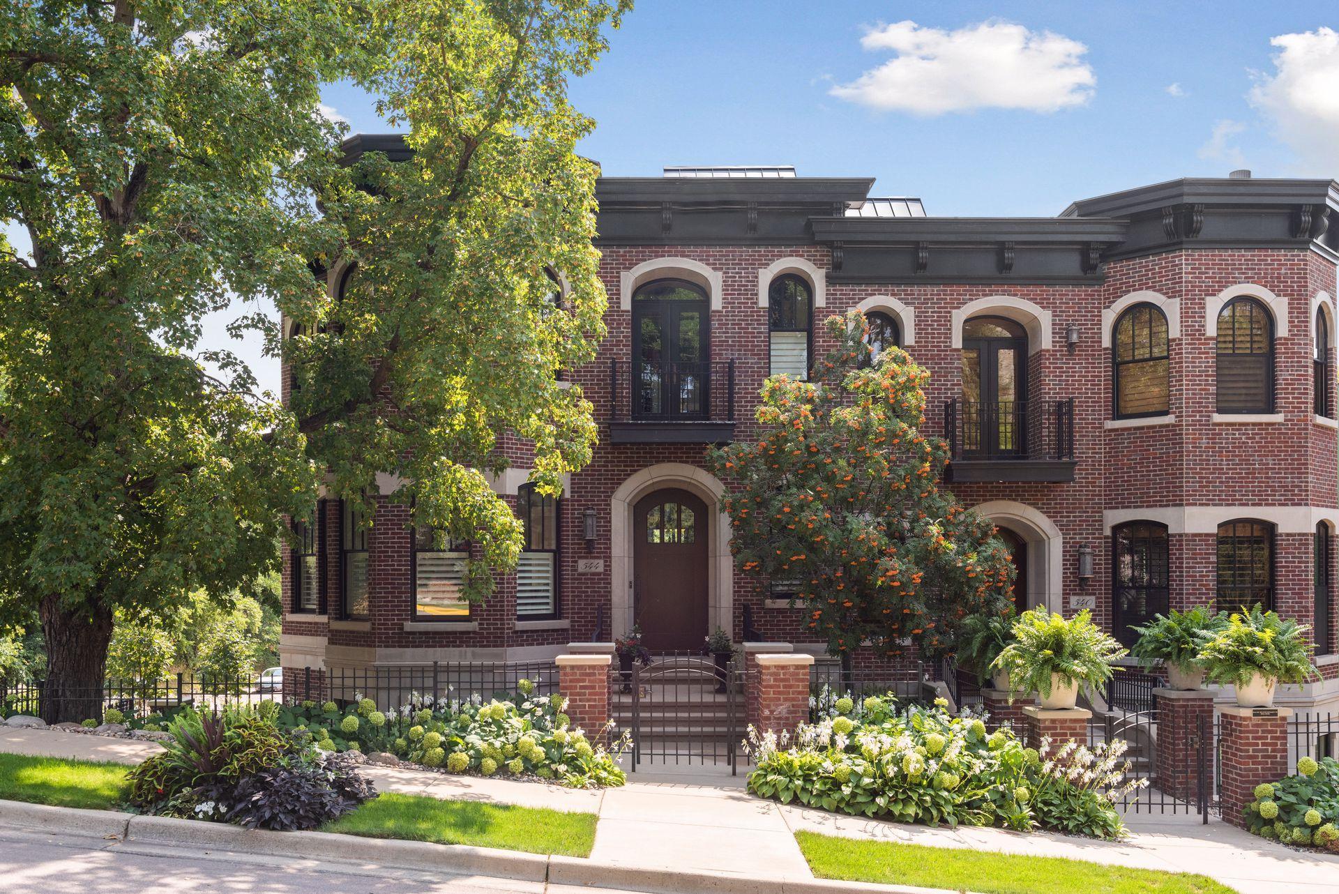 544 Rice Street East Wayzata, MN 55391 - Photo 37 of 38