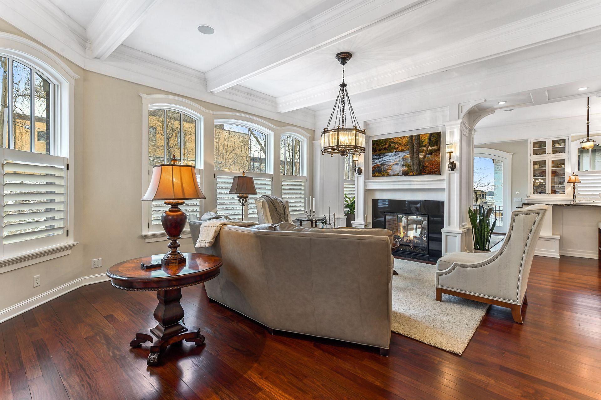 544 Rice Street East Wayzata, MN 55391 - Photo 4 of 38