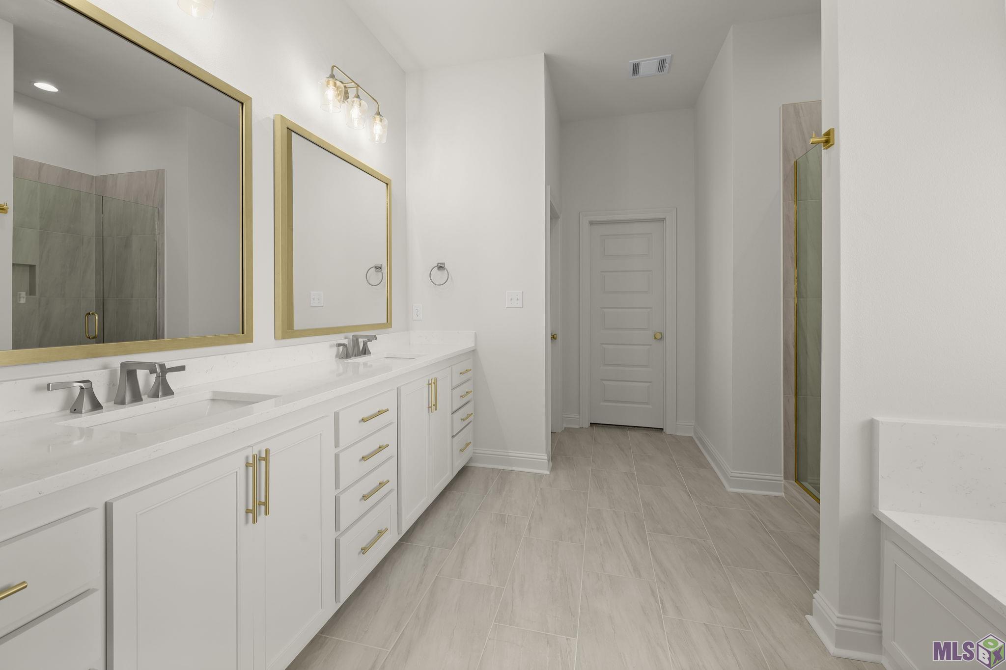 14332 Farris Drive Baton Rouge, LA 70817 - Photo 13 of 28