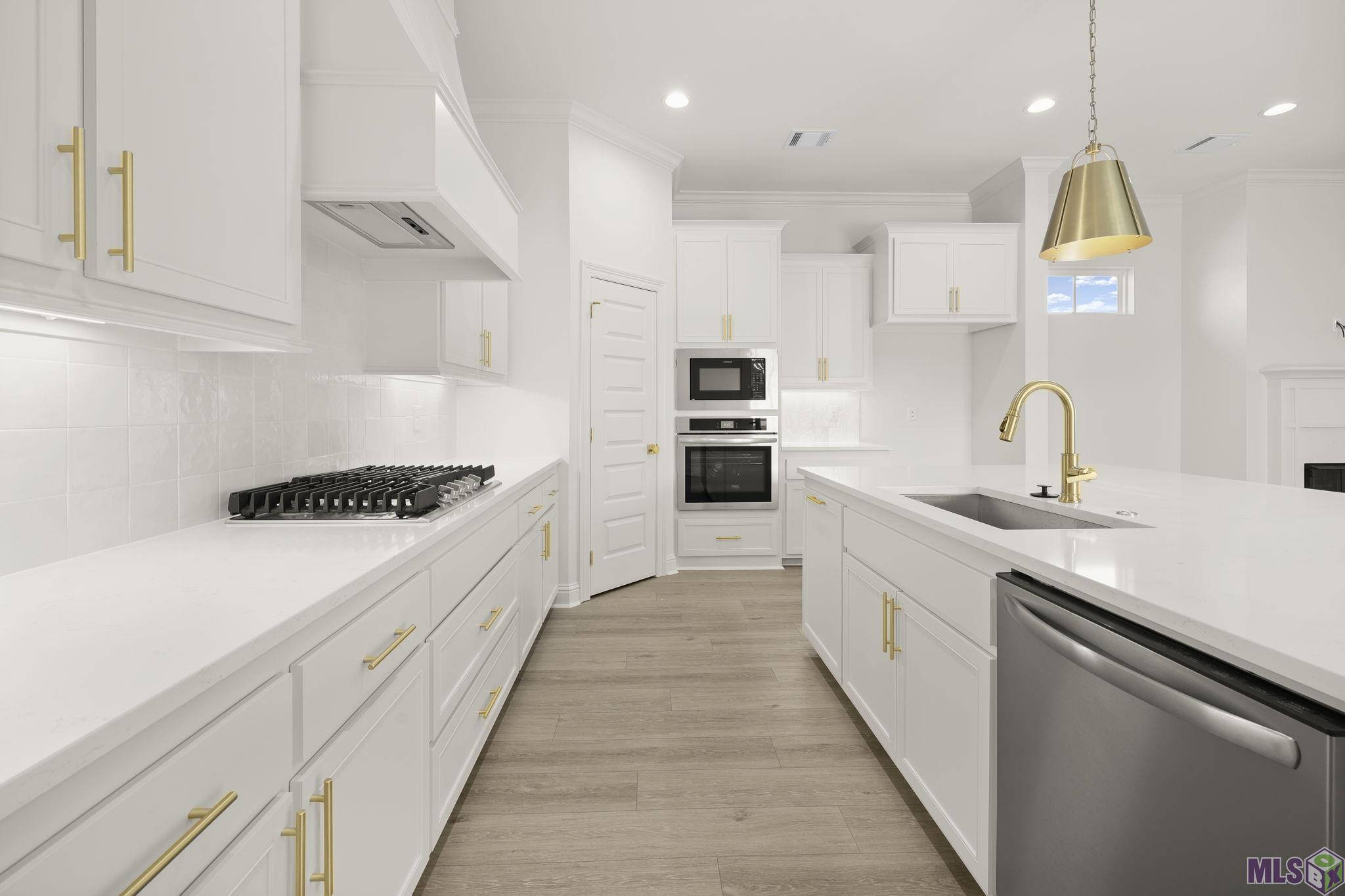 14332 Farris Drive Baton Rouge, LA 70817 - Photo 9 of 28