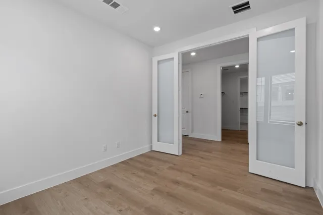 $408,000 | 116 Black Hickory Drive, Hempstead, TX 77445