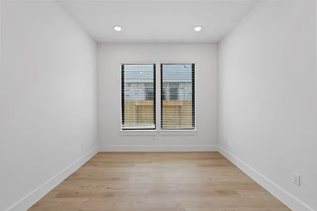 $408,000 | 116 Black Hickory Drive, Hempstead, TX 77445