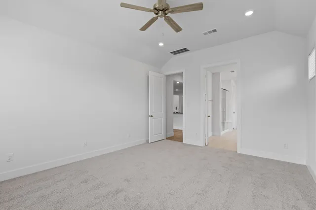 $408,000 | 116 Black Hickory Drive, Hempstead, TX 77445