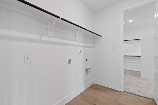 $408,000 | 116 Black Hickory Drive, Hempstead, TX 77445