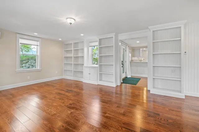 $549,000 | 1043 Main Street, Sunapee, NH 03782