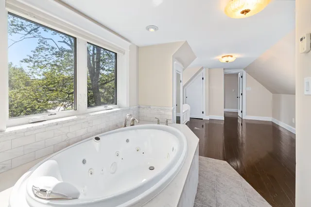 $549,000 | 1043 Main Street, Sunapee, NH 03782