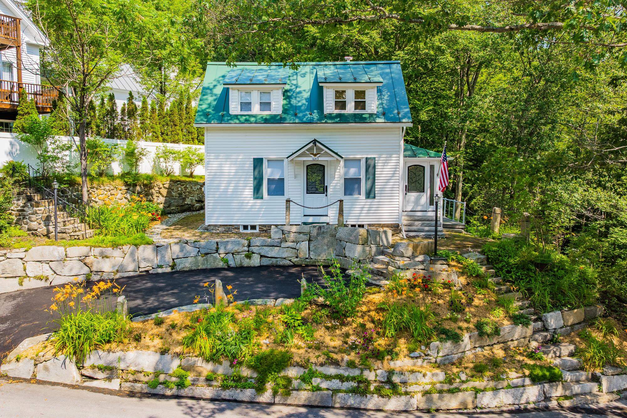 1043 Main Street Sunapee, NH 03782 - Photo 40 of 48