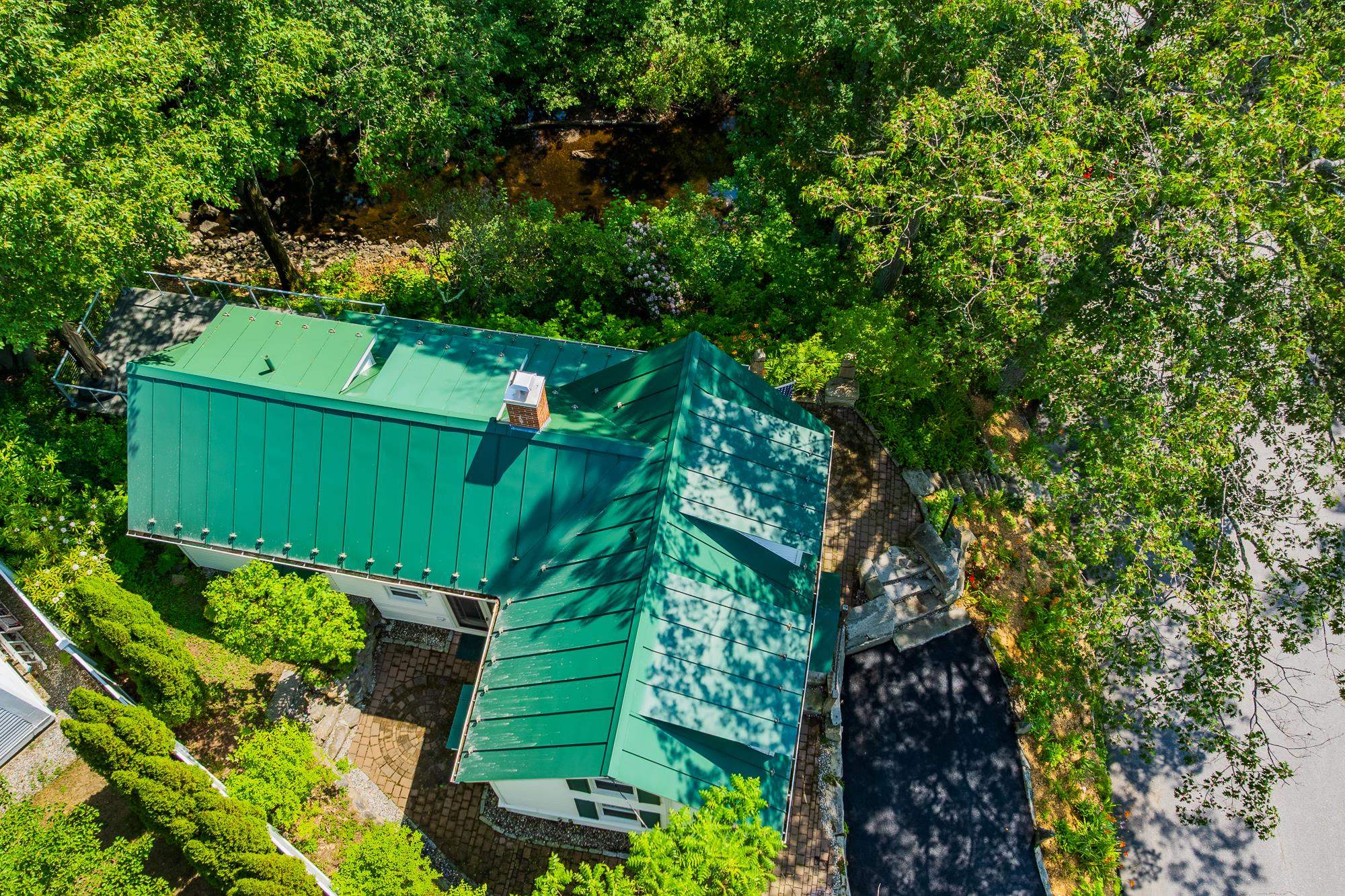 1043 Main Street Sunapee, NH 03782 - Photo 5 of 48