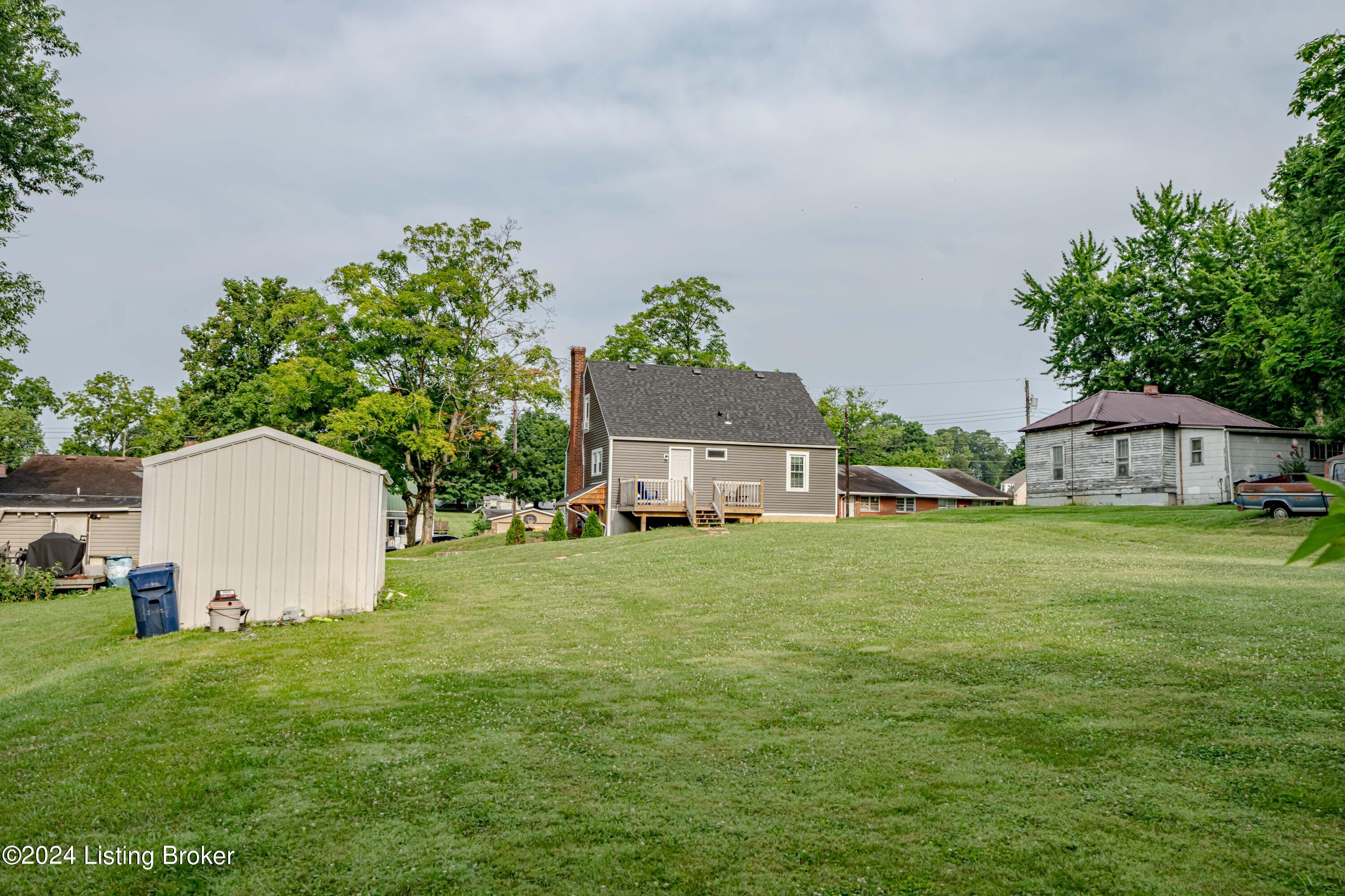 328 North Property Road New Castle, KY 40050 - Photo 40 of 46 DSC05220
