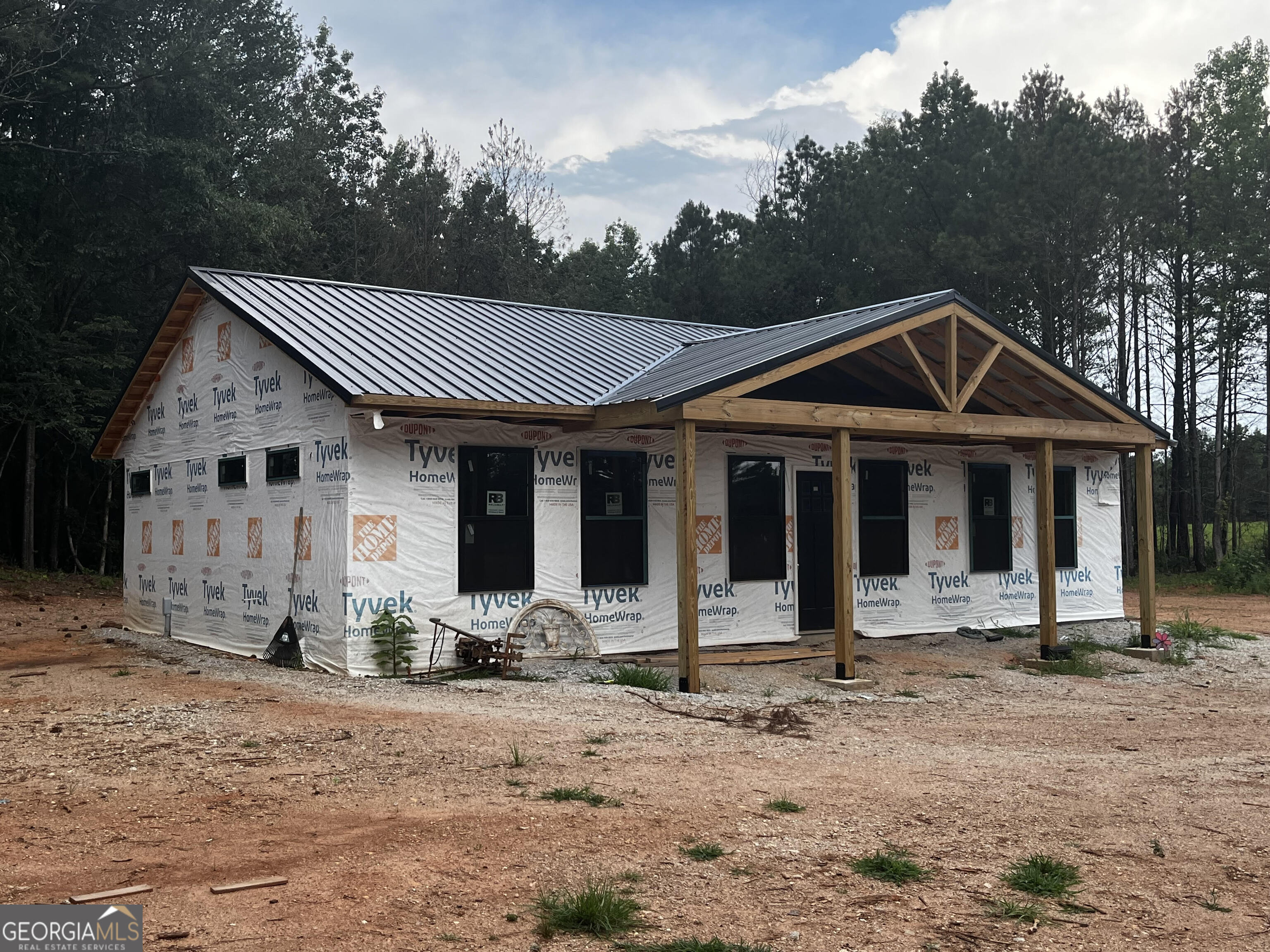 646 County Road 61 Roanoke, AL 36274 - Photo 1 of 23