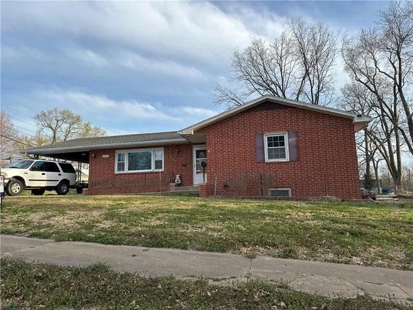 $175,000 | 2102 Franklin Avenue, Lexington, MO 64067