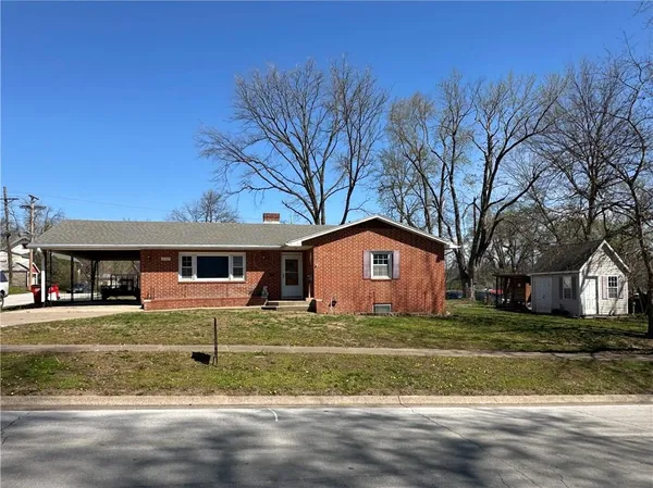 $175,000 | 2102 Franklin Avenue, Lexington, MO 64067