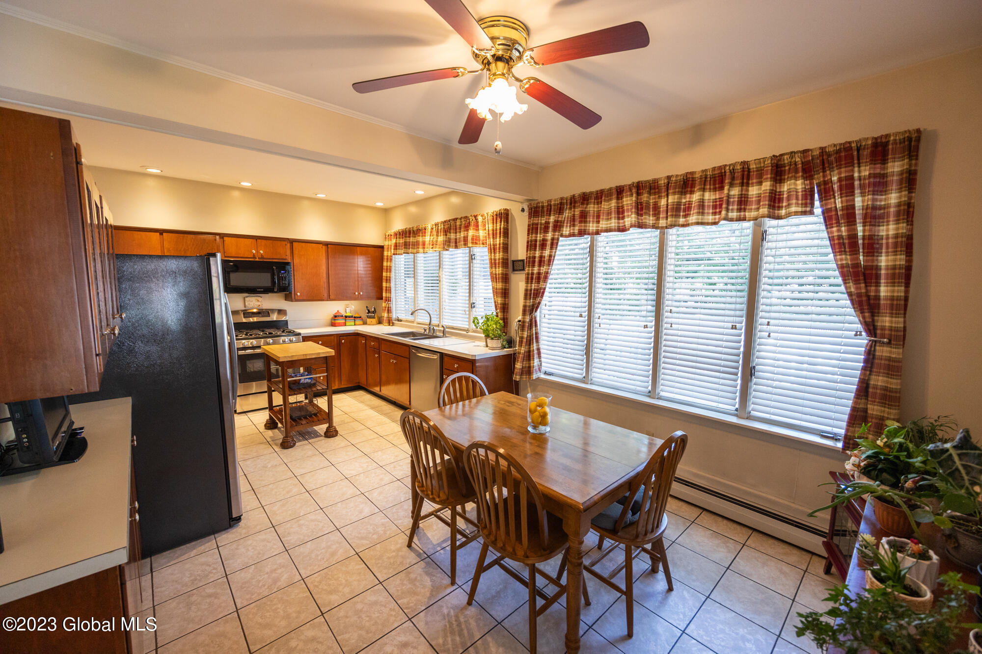 200 Ridge Street Glens Falls, NY 12801 - Photo 13 of 67 Eat-in Kitch