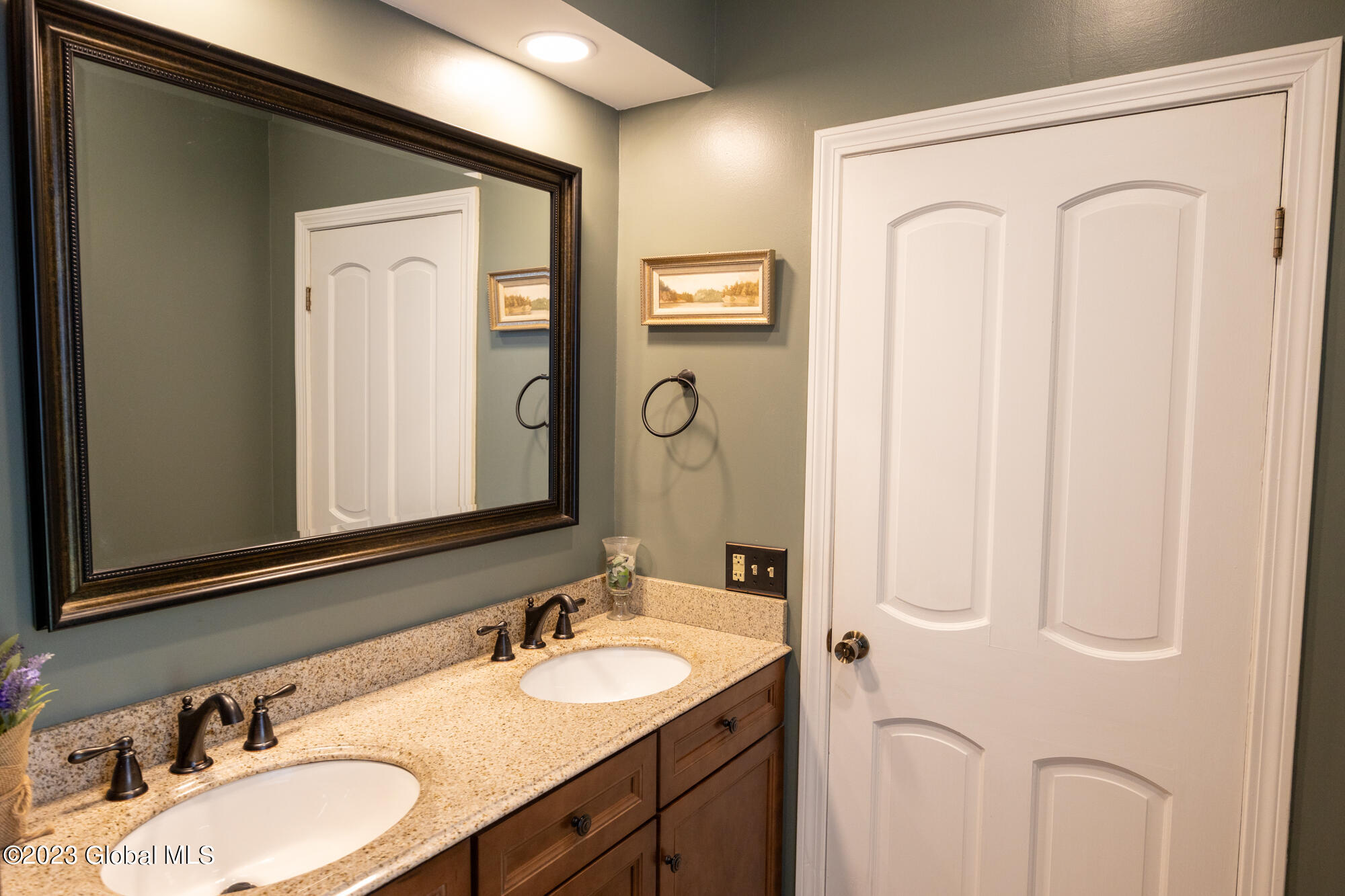 200 Ridge Street Glens Falls, NY 12801 - Photo 30 of 67 Primary Bath