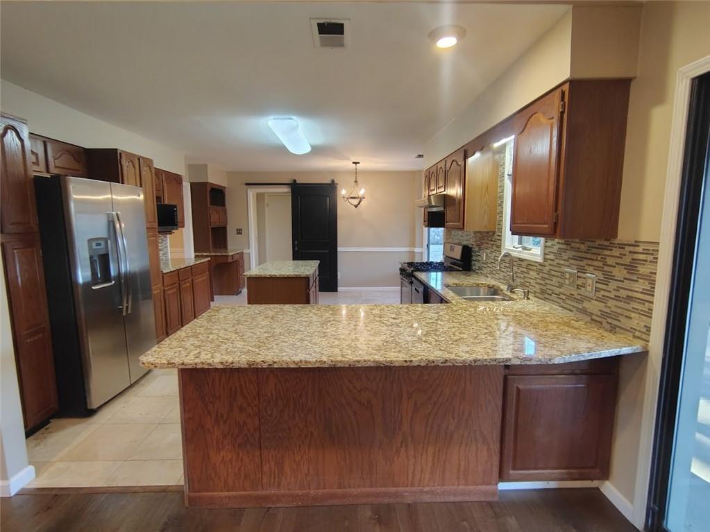 309 Pickett's Crossing Acworth, GA 30101 - Photo 5 of 21