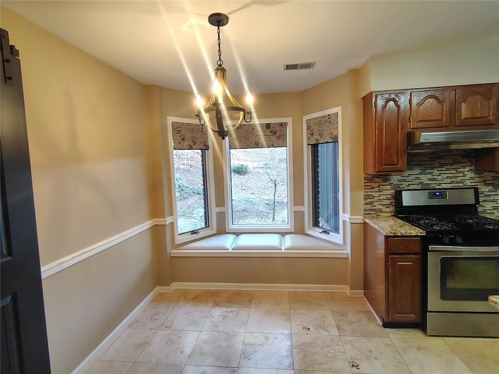 309 Pickett's Crossing Acworth, GA 30101 - Photo 6 of 21