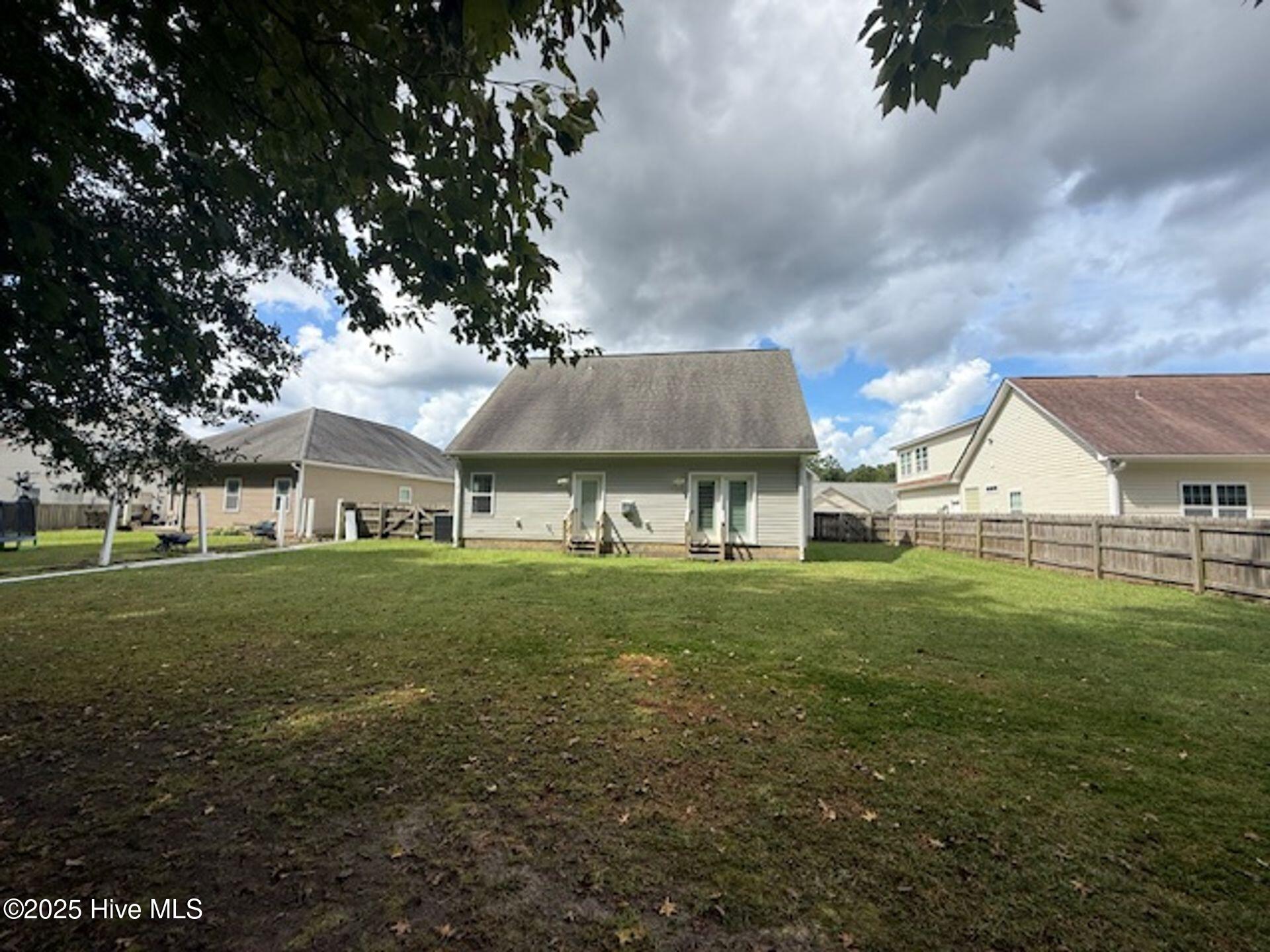 103 Coree Way New Bern, NC 28562 - Photo 16 of 16 IMG_7276