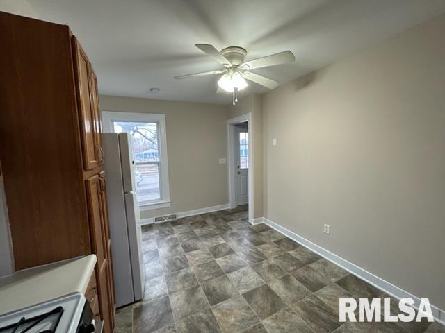 1156 North Indiana Avenue Springfield, IL 62702 - Photo 7 of 15