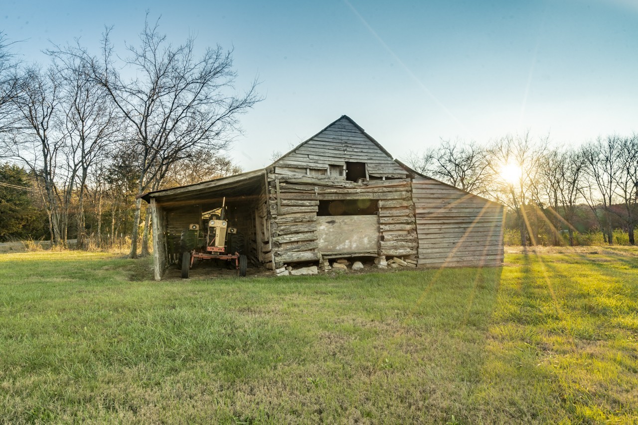 988 Belfast Farmington Road Lewisburg, TN 37091 - Photo 3 of 8 Gallery Image 3