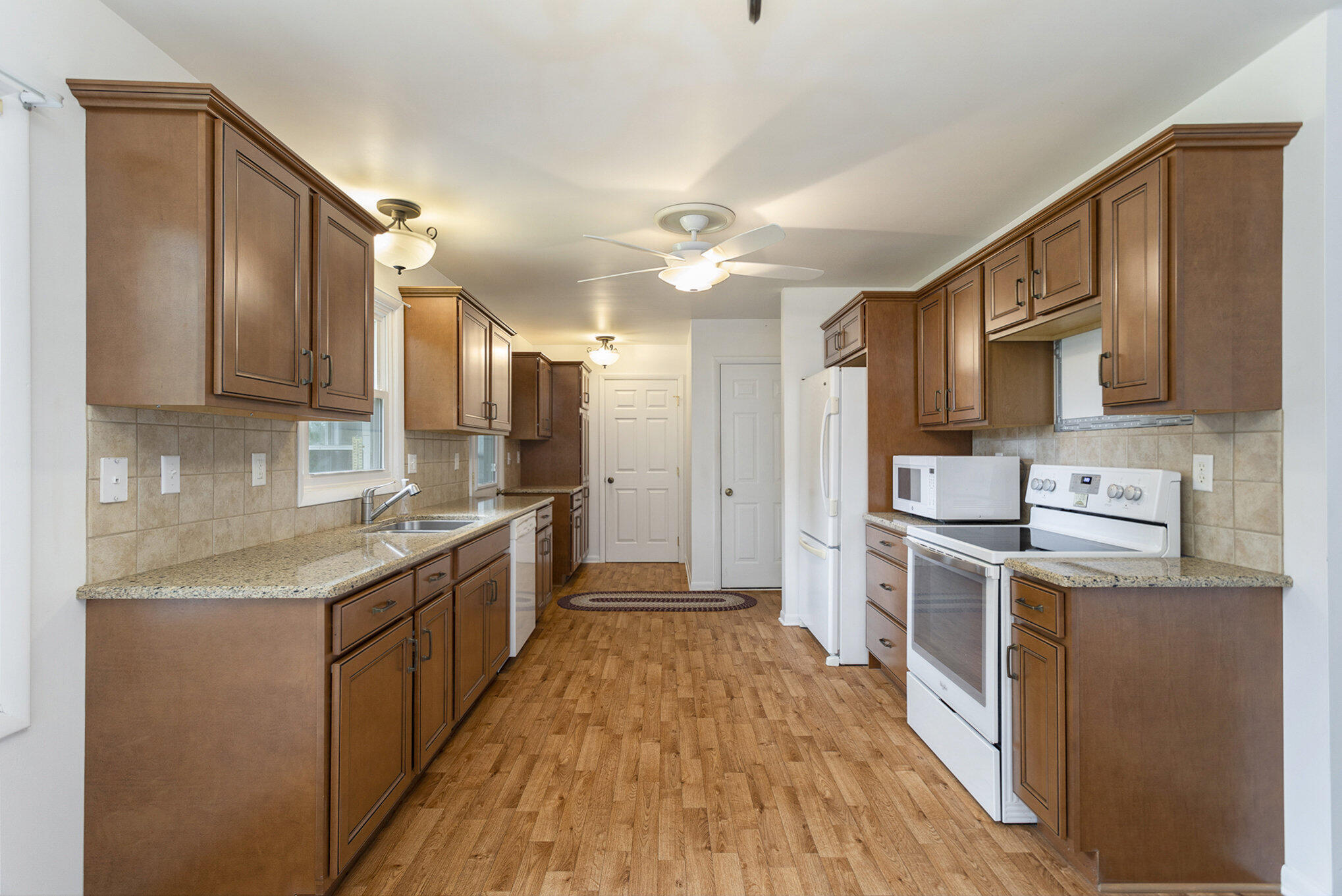 1190 West Hughes Street Marshall, MI 49068 - Photo 6 of 24 006_1190_w_hughes_st_marshall_mi_49068-3