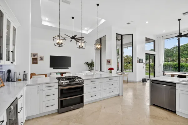 $8,500 | 10337 Trianon Place, Wellington, FL 33449
