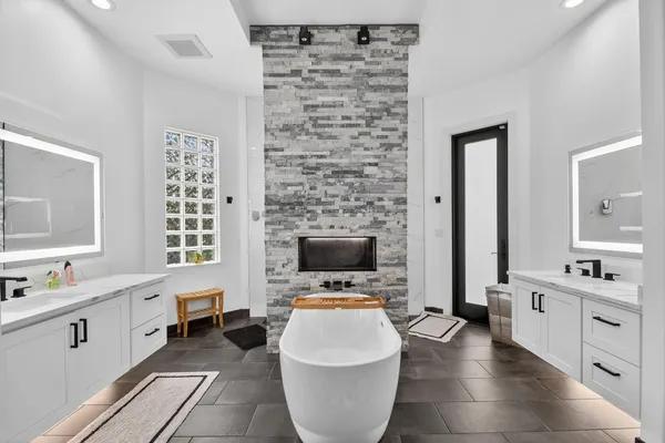 $8,500 | 10337 Trianon Place, Wellington, FL 33449