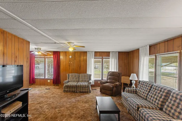 $129,000 | 18013 Northeast 135th Avenue, Waldo, FL 32694