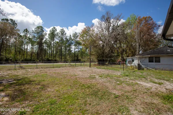 $129,000 | 18013 Northeast 135th Avenue, Waldo, FL 32694