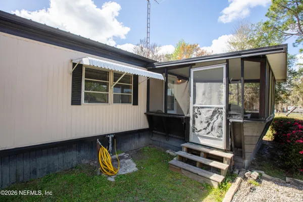 $129,000 | 18013 Northeast 135th Avenue, Waldo, FL 32694