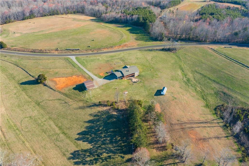 1276 Franklin Moore Road Madison, NC 27025 - Photo 33 of 39 Gallery Image 33