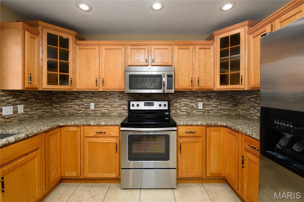 21042 Larson Road Waynesville, MO 65583 - Photo 18 of 59