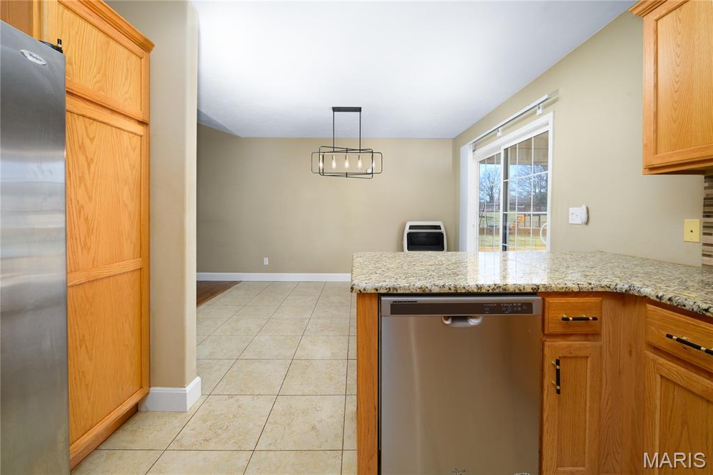 21042 Larson Road Waynesville, MO 65583 - Photo 20 of 59