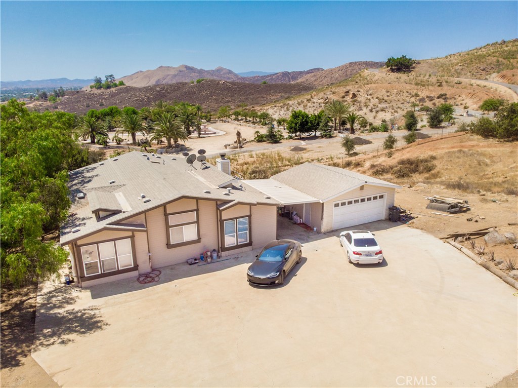 22125 Post Road Perris, CA 92570 - Photo 14 of 29 Gallery Image 14