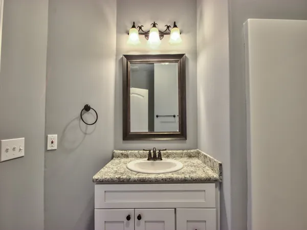 $2,300 | 114 Carousel Circle, Crawfordville, FL 32327