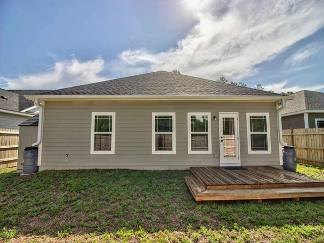 $2,300 | 114 Carousel Circle, Crawfordville, FL 32327