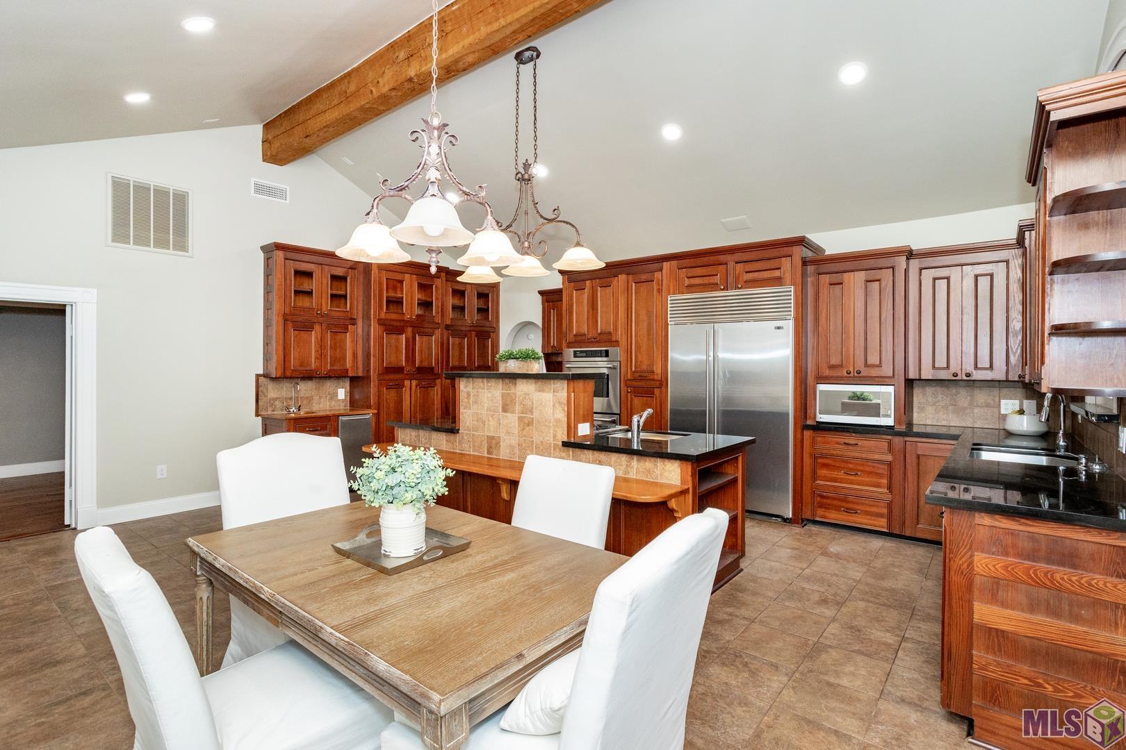 13522 Highland Road Baton Rouge, LA 70810 - Photo 8 of 17 Gallery Image 8