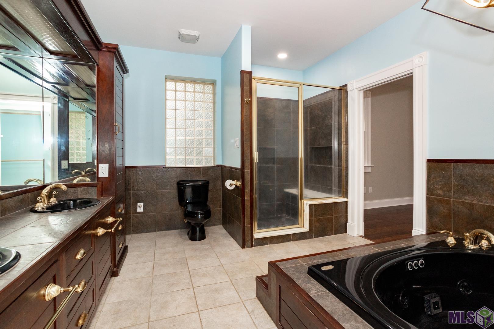 13522 Highland Road Baton Rouge, LA 70810 - Photo 10 of 17 Gallery Image 10