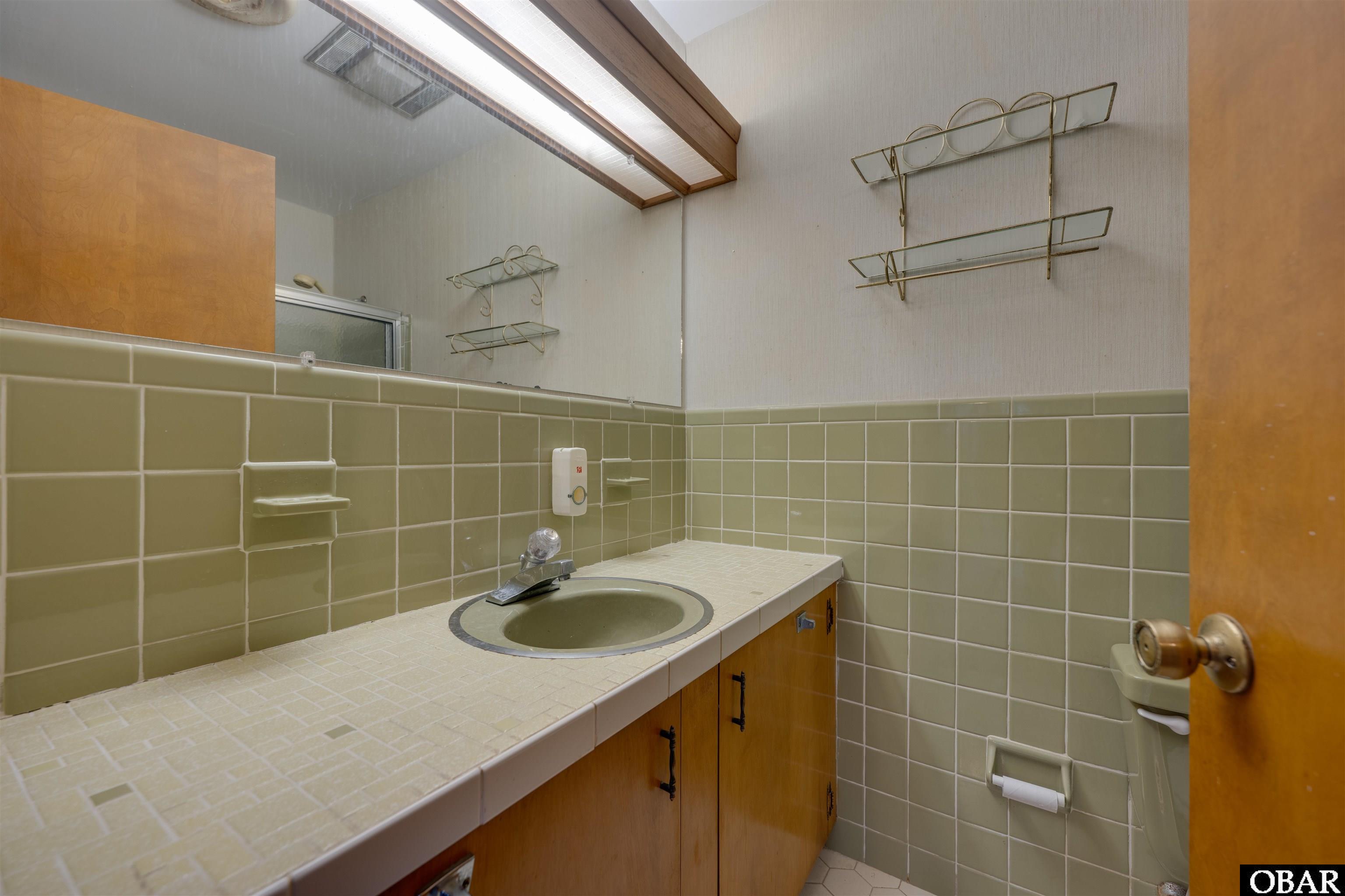 5007 Lindbergh Avenue Kitty Hawk, NC 27949 - Photo 2 of 6