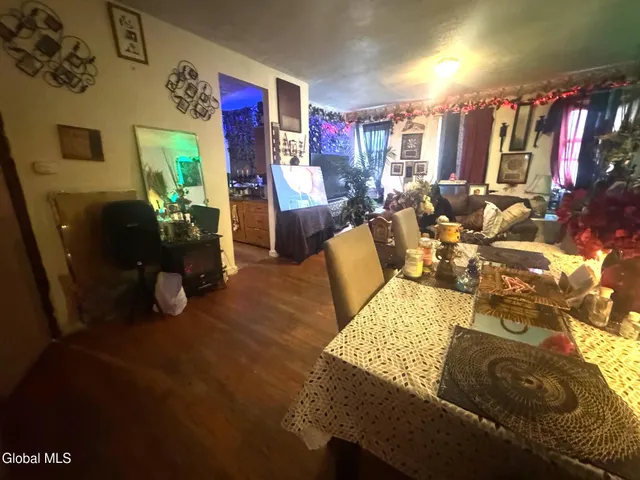 $159,900 | 31 3rd Avenue, Albany, NY 12202