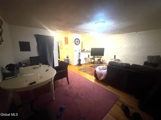 $159,900 | 31 3rd Avenue, Albany, NY 12202