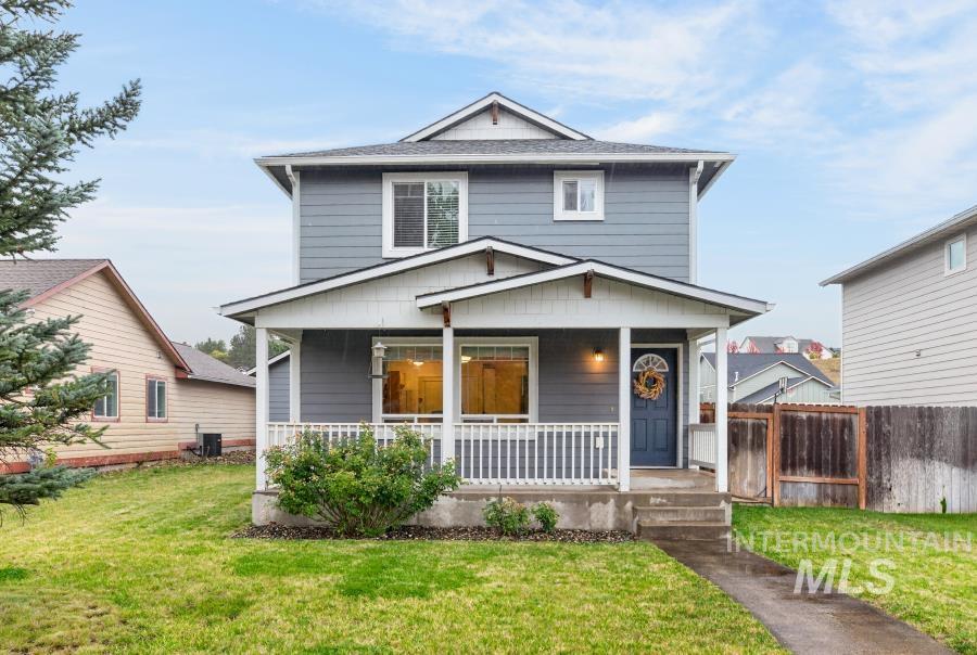 2715 Robinson Park Road Moscow, ID 83843 - Photo 1 of 31 Gallery Image 1
