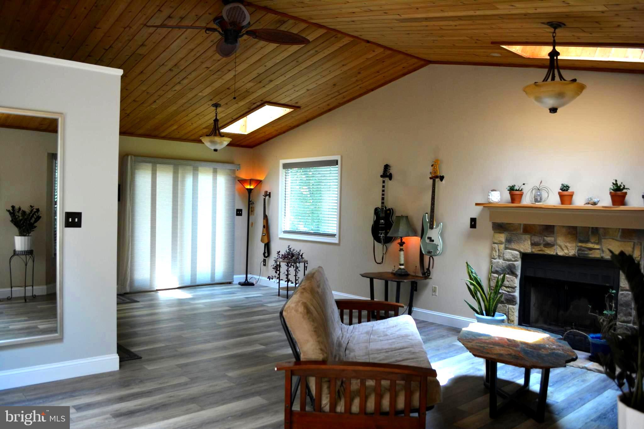 348 Rome Beauty Drive Linden, VA 22642 - Photo 80 of 80 Open floorplan