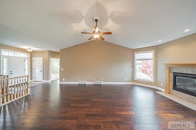 $460,000 | 408 Tapitio Drive, Idaho Falls, ID 83401