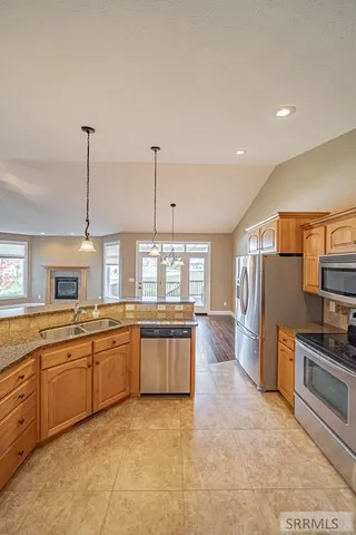 $460,000 | 408 Tapitio Drive, Idaho Falls, ID 83401