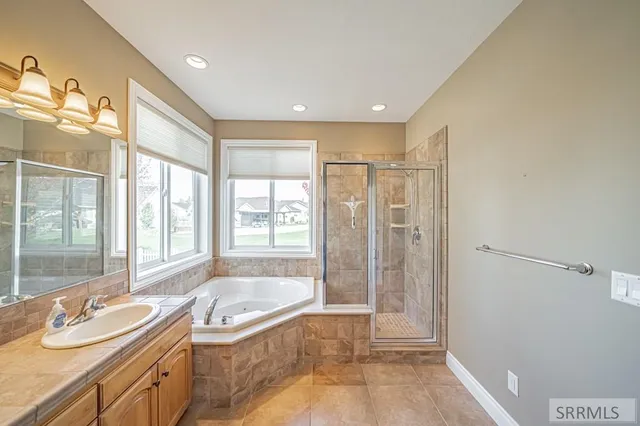 $460,000 | 408 Tapitio Drive, Idaho Falls, ID 83401